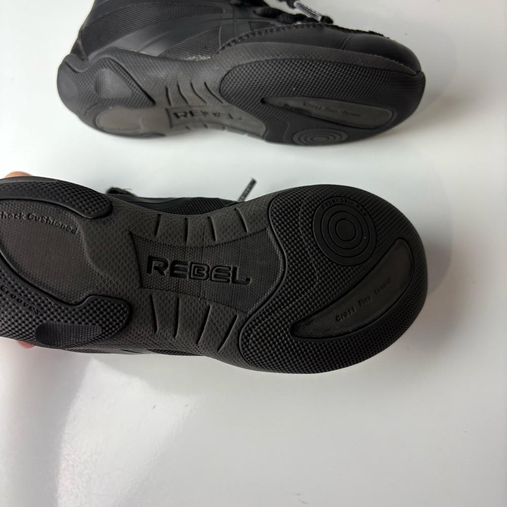 Rebel Renegade blackout high-top performance cheer shoes and bag size youth 13 - Picture 5 of 16